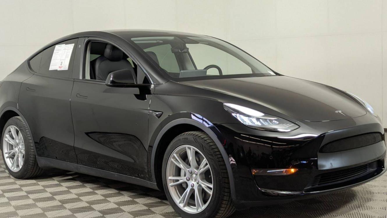 TESLA MODEL Y 2021 5YJYGDEE9MF062708 image